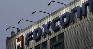 foxconn india expansion